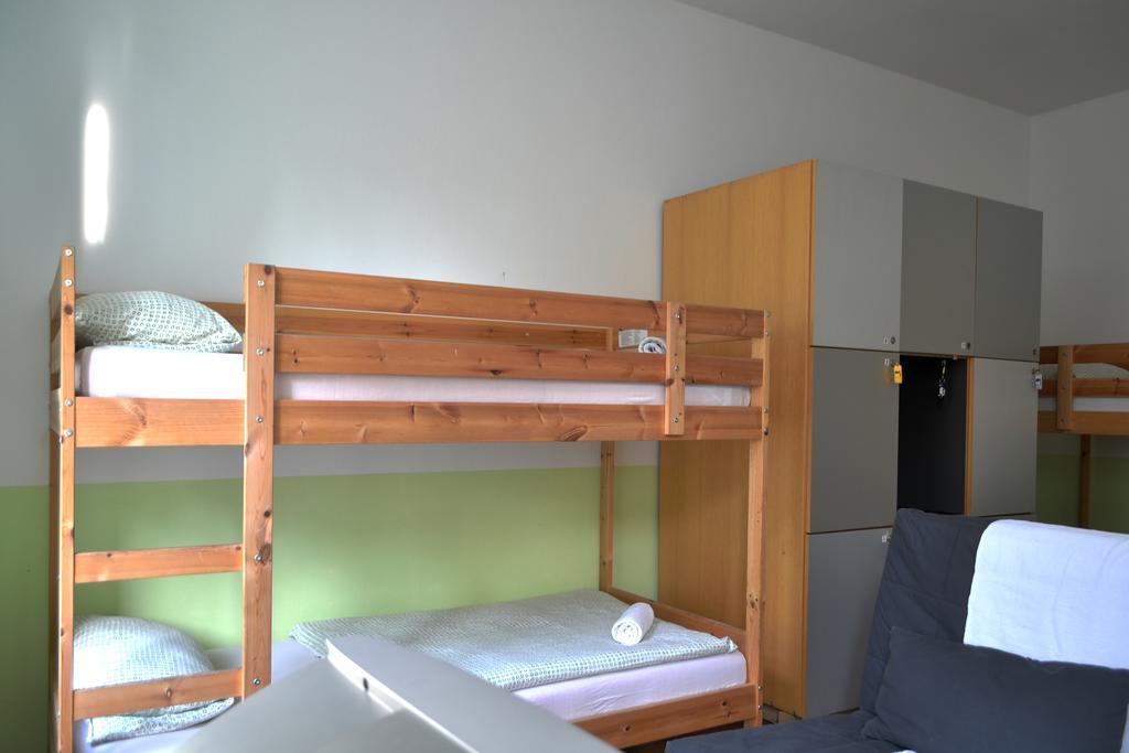 Oskars Absteige Hostel Lipcse Szoba fotó