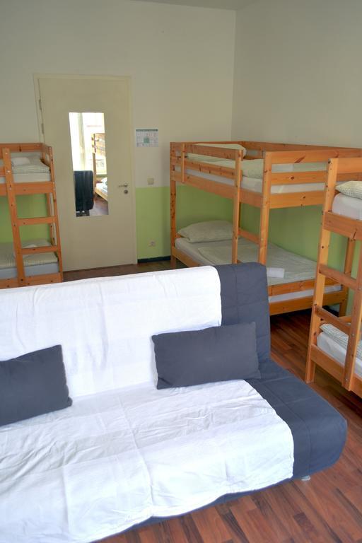 Oskars Absteige Hostel Lipcse Szoba fotó